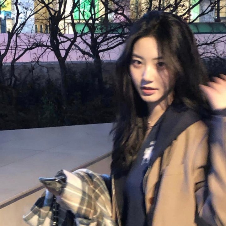 玫瑰园里的老少爷们儿