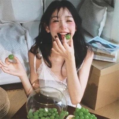 秋丰满月时